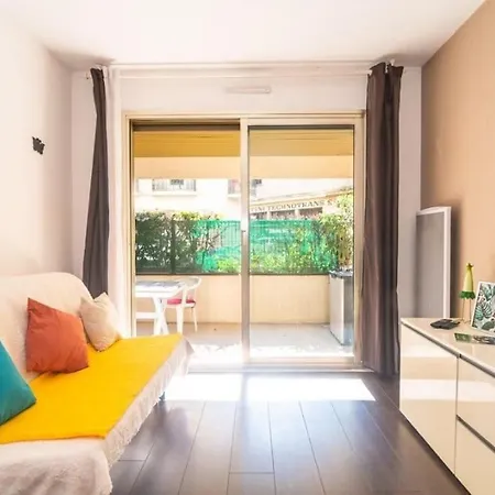 L' Hypercenter - 300 M Des Plages - Wifi - 2 Pers 公寓 *